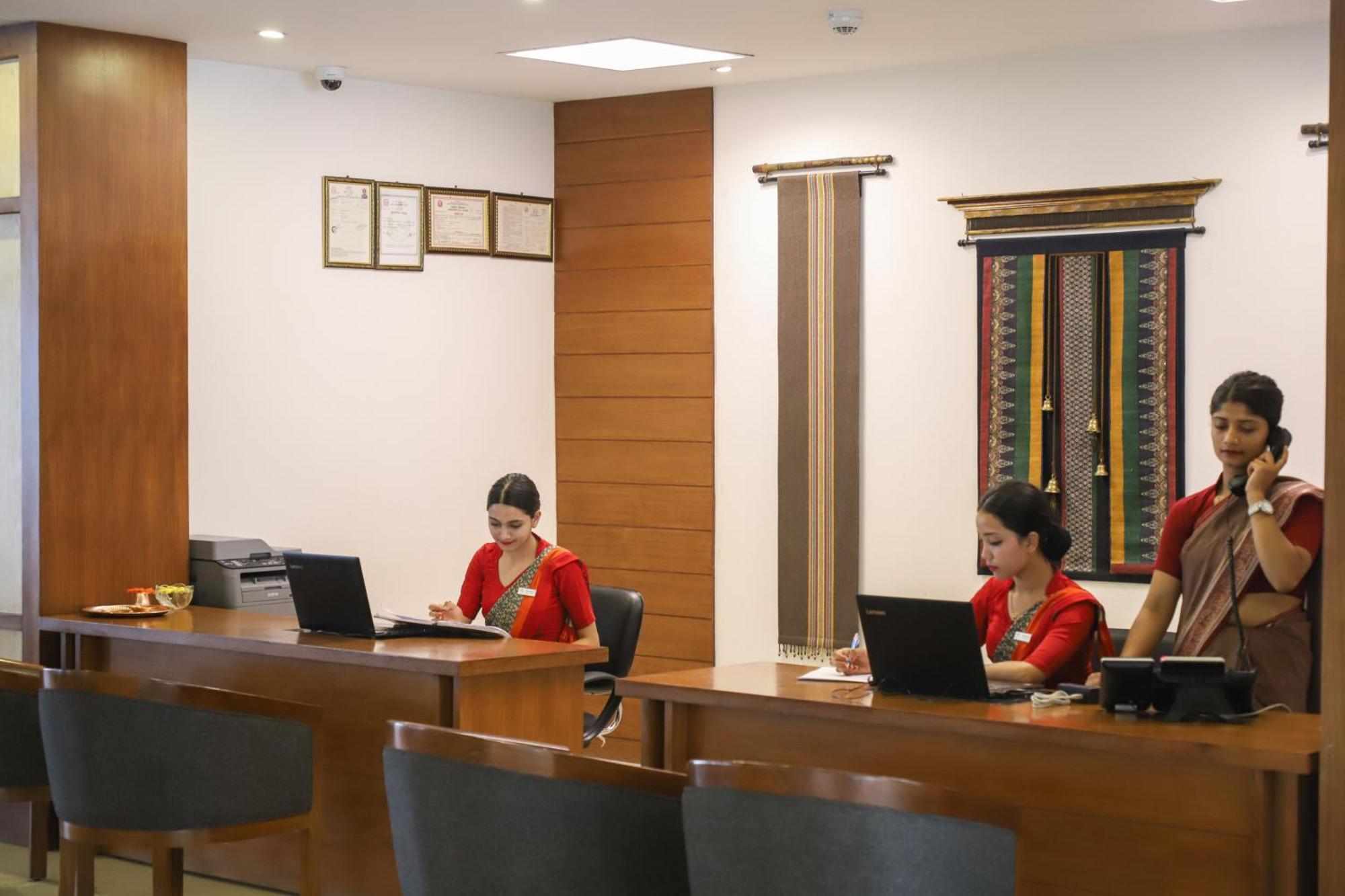 Mountain Glory Forest Resort Ποκάρα Εξωτερικό φωτογραφία